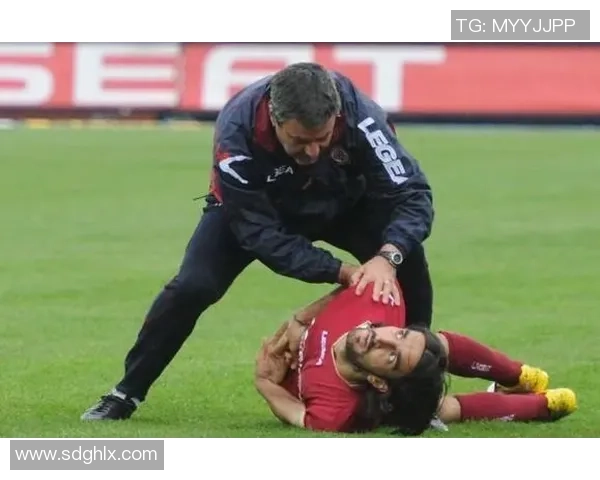 足球场上猝死的球星盘点与背后原因分析