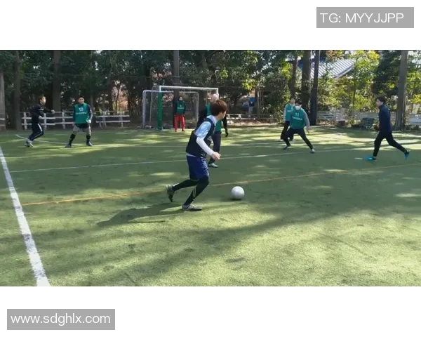 足球基本功最扎实的球星解析：他们是如何通过细节打磨成顶级高手的