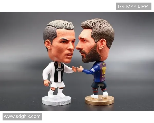 足球球星玩偶挂件钩织教程轻松上手创意编织技巧分享